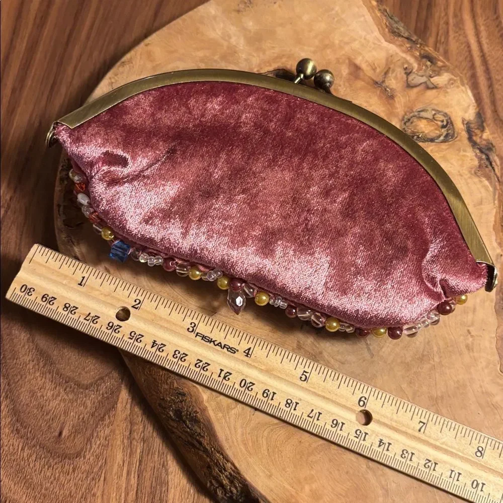 NEW. Beaded Clutch with Multi Colored Stones & Gold Kiss Lock